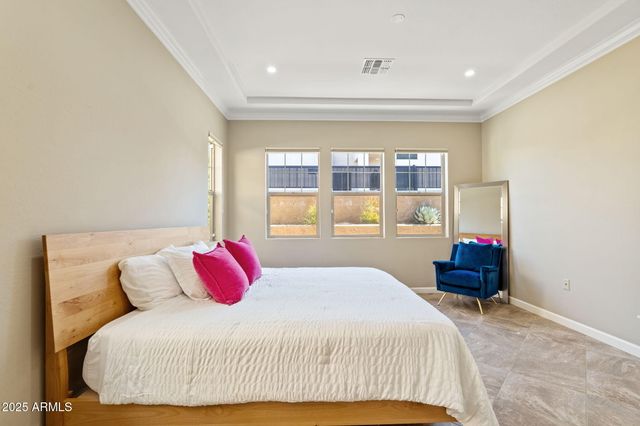 80 ALMARTE Circle, Carefree, AZ 85377