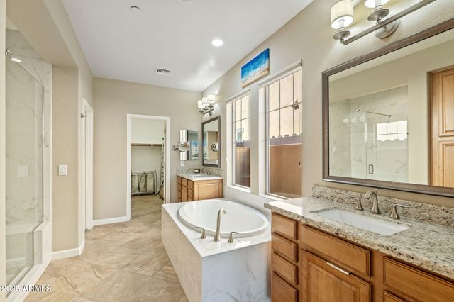 80 ALMARTE Circle, Carefree, AZ 85377