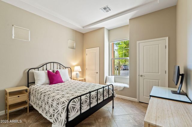 80 ALMARTE Circle, Carefree, AZ 85377