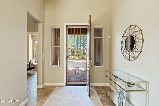 80 ALMARTE Circle, Carefree, AZ 85377