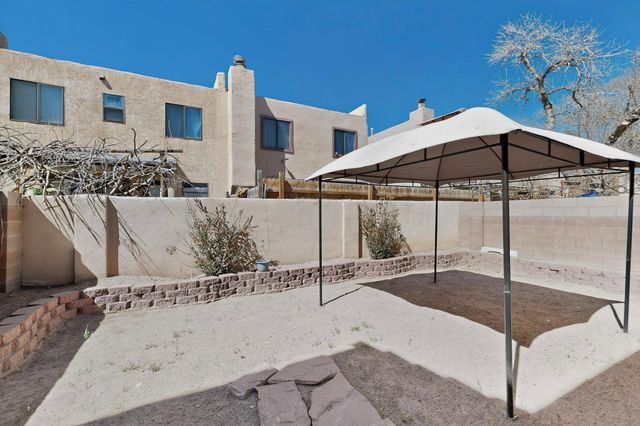 2943 Bright Star Drive NW, Albuquerque, NM 87120