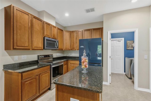 10859 BREAKING ROCKS DRIVE, Tampa, FL 33647