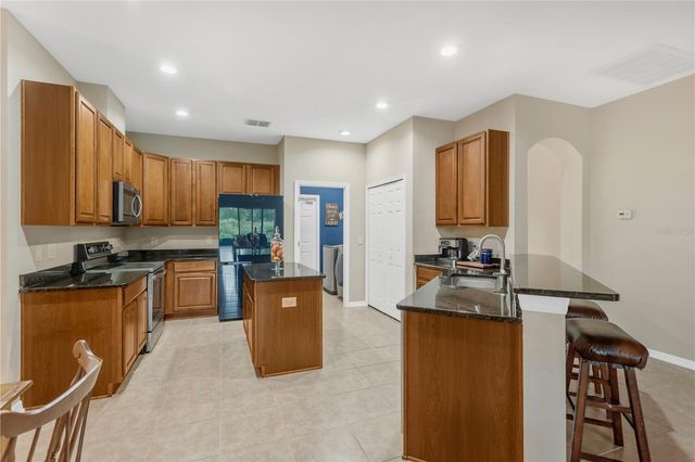 10859 BREAKING ROCKS DRIVE, Tampa, FL 33647