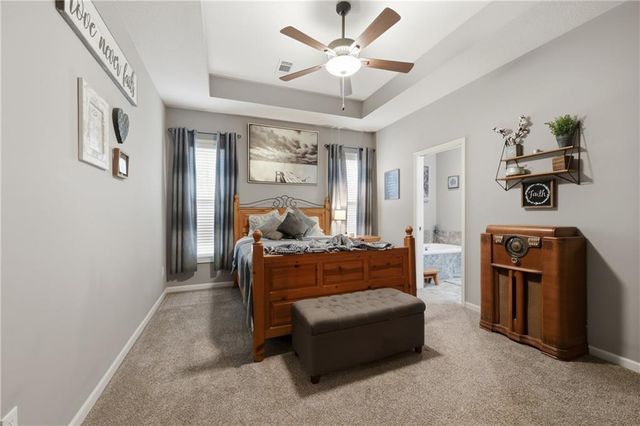 503 SW 6th Street Terrace, Oak Grove, MO 64075