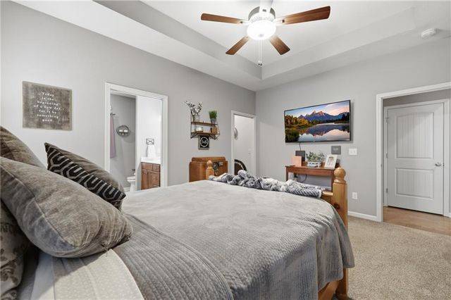 503 SW 6th Street Terrace, Oak Grove, MO 64075