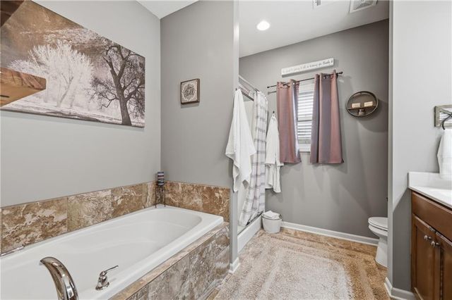 503 SW 6th Street Terrace, Oak Grove, MO 64075