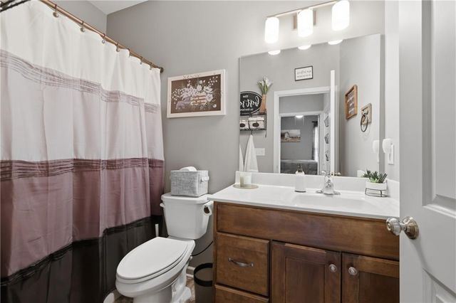 503 SW 6th Street Terrace, Oak Grove, MO 64075