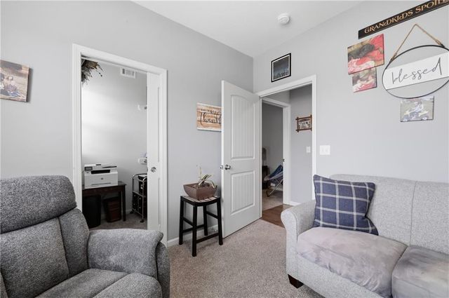 503 SW 6th Street Terrace, Oak Grove, MO 64075