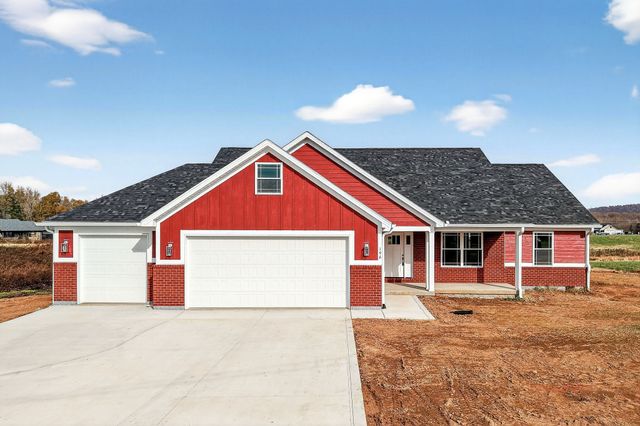 196 Dairy Barn Rd, Sparta, TN 38583