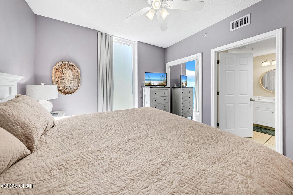 Image 15 of property listing at 10901 Front Beach Road 2015, Panama City Beach, FL 32407