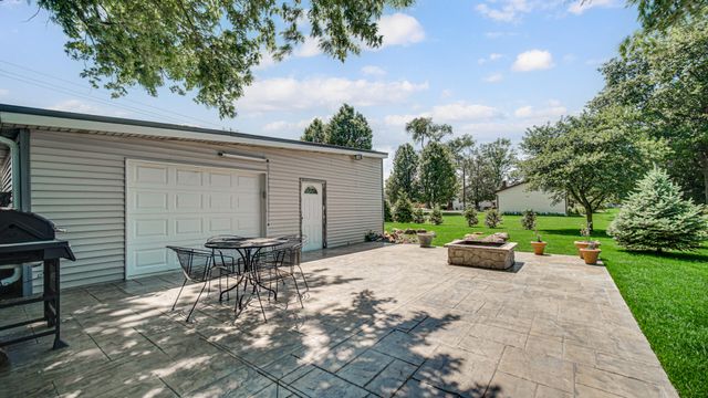 10916 W 181st Avenue, Lowell, IN 46356