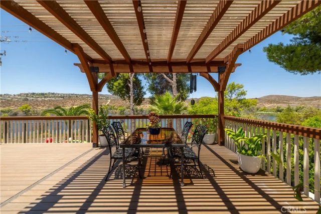 29789 Longhorn Drive, Canyon Lake, CA 92587