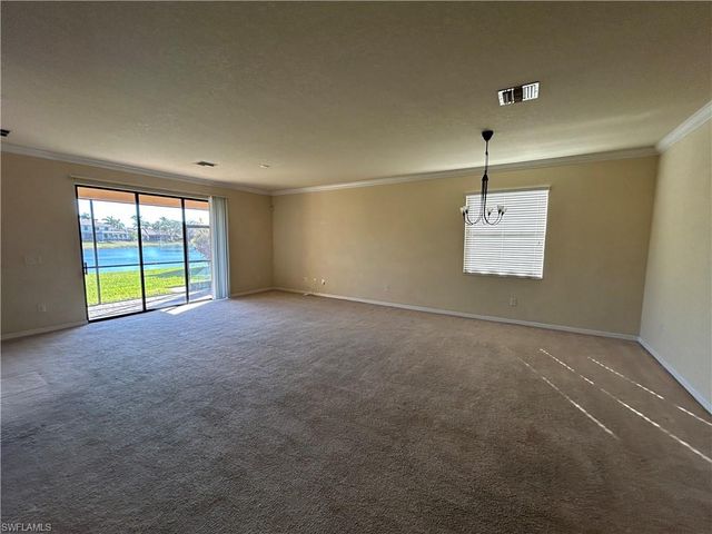 11294 Red Bluff LN, Fort Myers, FL 33912