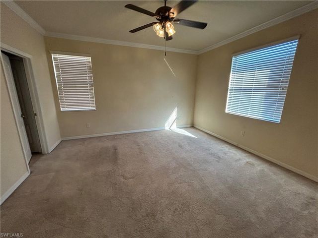 11294 Red Bluff LN, Fort Myers, FL 33912