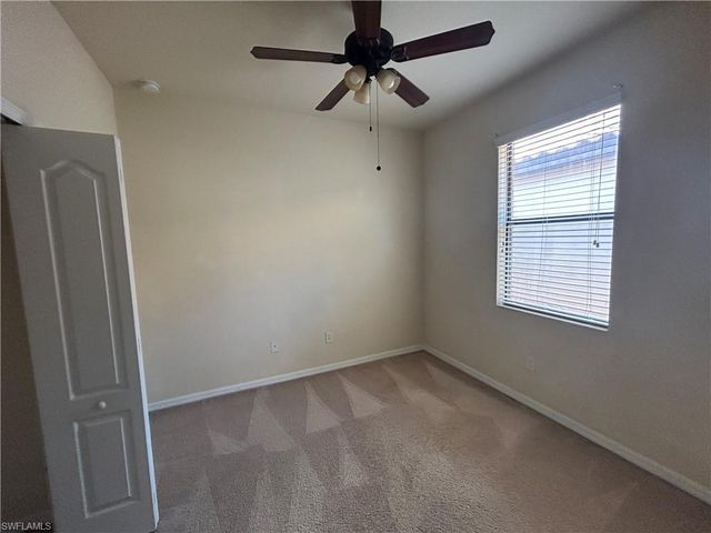 11294 Red Bluff LN, Fort Myers, FL 33912