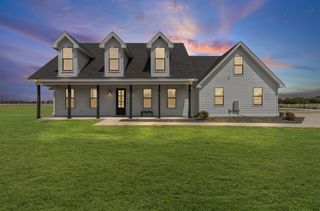 821 Silent Valley RD, Lockhart, TX 78644