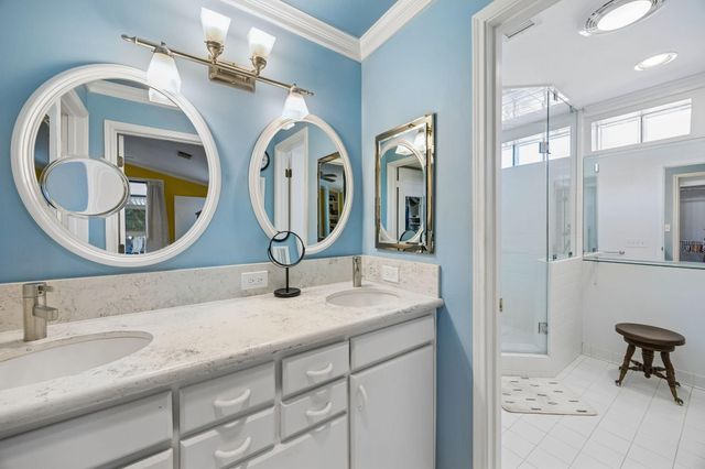 9403 Denbury Way, Houston, TX 77025