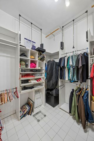 9403 Denbury Way, Houston, TX 77025