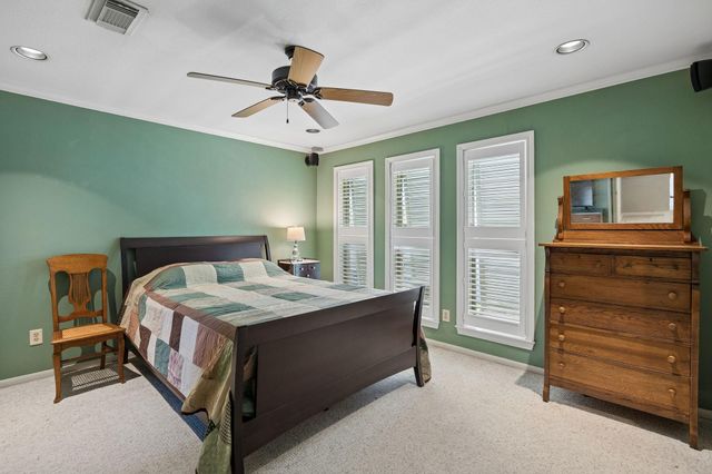 9403 Denbury Way, Houston, TX 77025