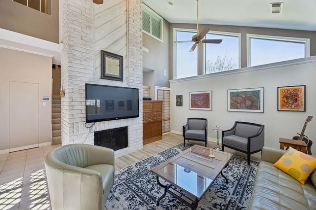 9403 Denbury Way, Houston, TX 77025