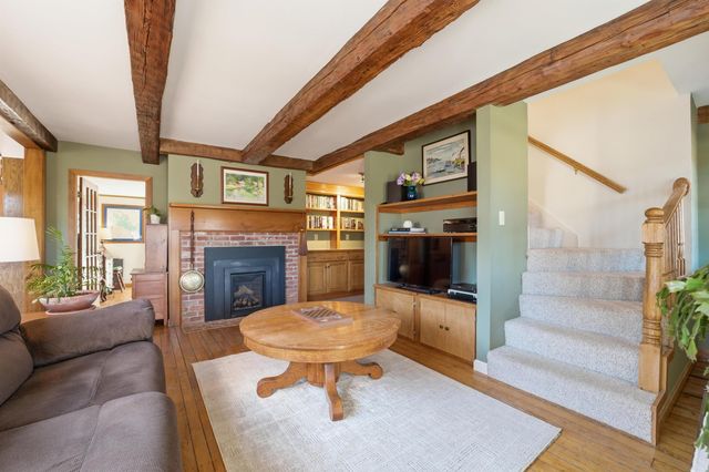 25 Elliot Road, Center Harbor, NH 03226