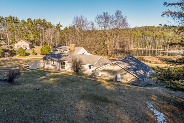 25 Elliot Road, Center Harbor, NH 03226
