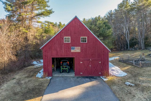 25 Elliot Road, Center Harbor, NH 03226
