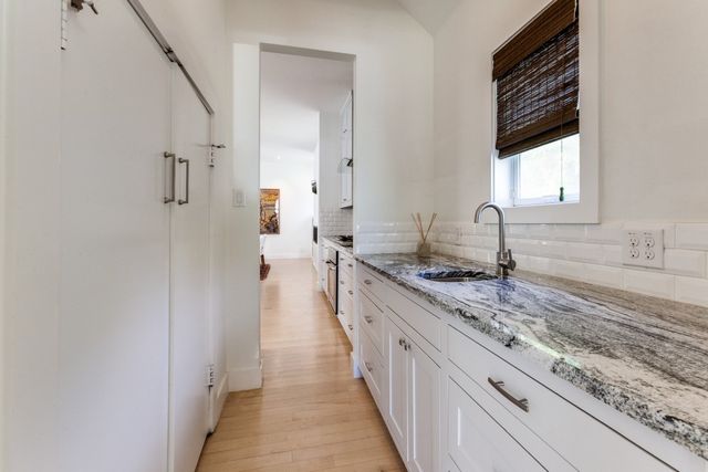 4206 Manning Lane, Dallas, TX 75220