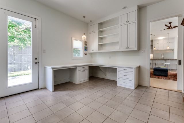 4206 Manning Lane, Dallas, TX 75220