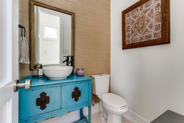 4206 Manning Lane, Dallas, TX 75220