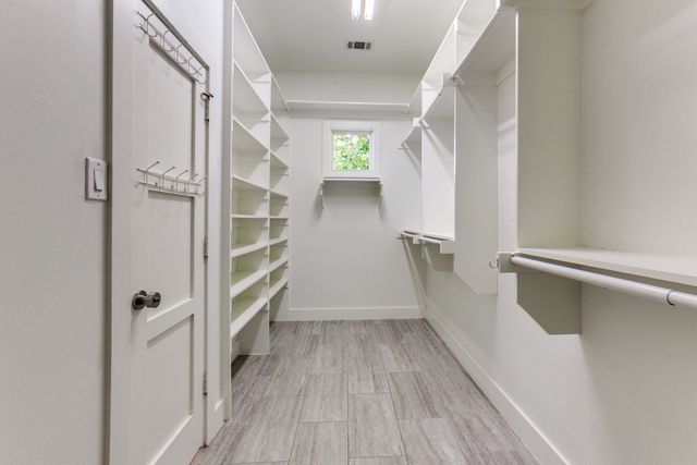 4206 Manning Lane, Dallas, TX 75220