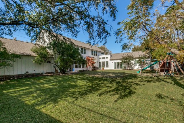 4206 Manning Lane, Dallas, TX 75220