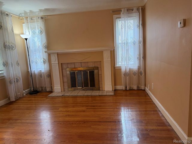 6732 Rockdale Street, Dearborn Heights, MI 48127