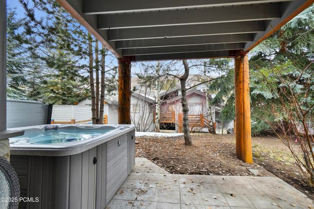 1111 Stonebridge Circle, Park City, UT 84060