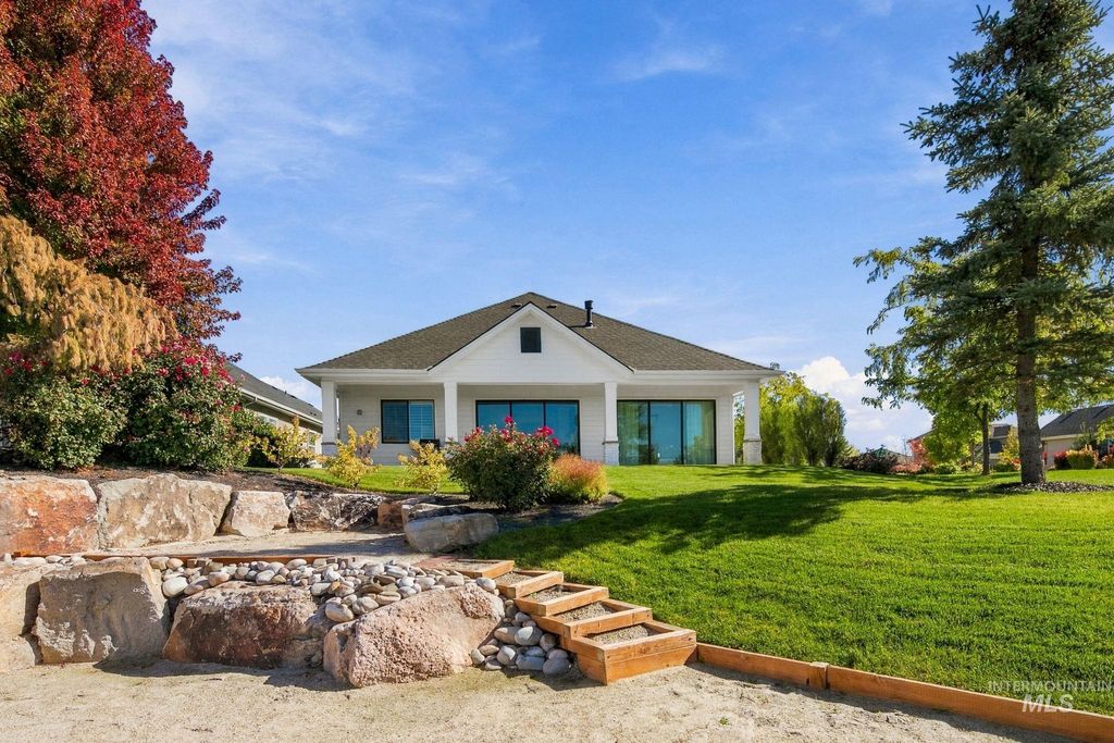 1381 N Laconia Ave, Eagle, ID 83616 photo 4
