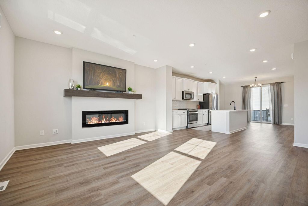 3617 76th Lane E, Inver Grove Heights, MN 55076 — photo 3