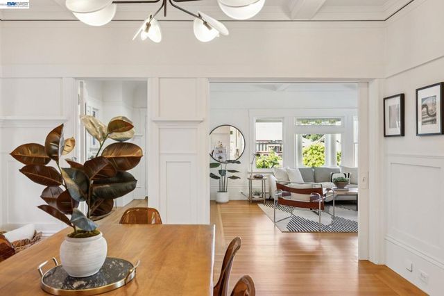 1516 WELLINGTON STREET, Oakland, CA 94602