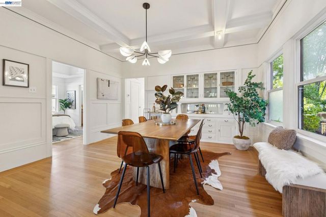 1516 WELLINGTON STREET, Oakland, CA 94602