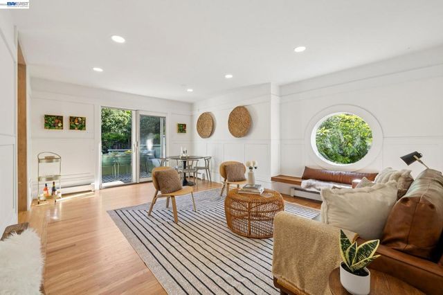 1516 WELLINGTON STREET, Oakland, CA 94602