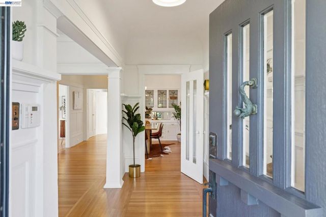 1516 WELLINGTON STREET, Oakland, CA 94602
