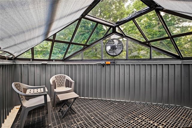 492 Vinson Avenue, Fayetteville, AR 72701