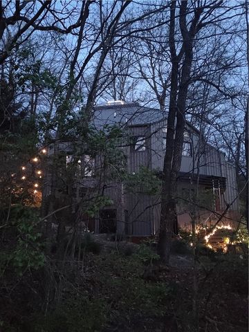492 Vinson Avenue, Fayetteville, AR 72701