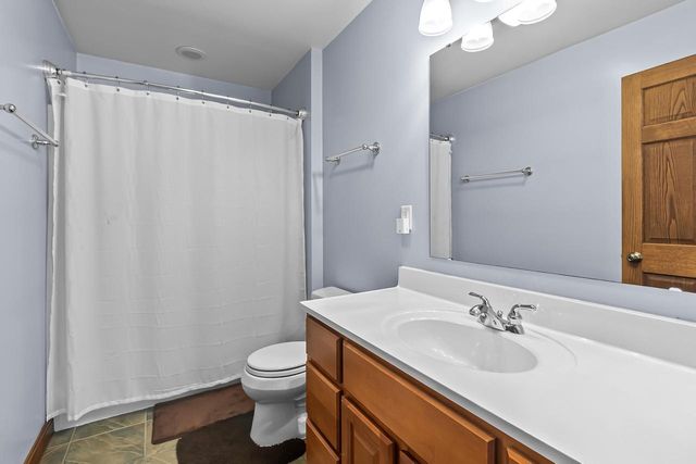 W5574 Briarwood ROAD, Elkhorn, WI 53121