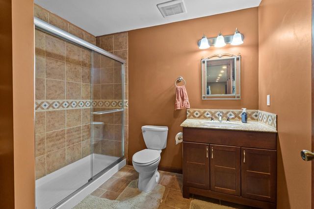 W5574 Briarwood ROAD, Elkhorn, WI 53121