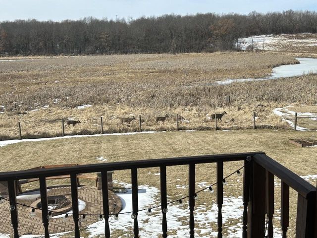 W5574 Briarwood ROAD, Elkhorn, WI 53121