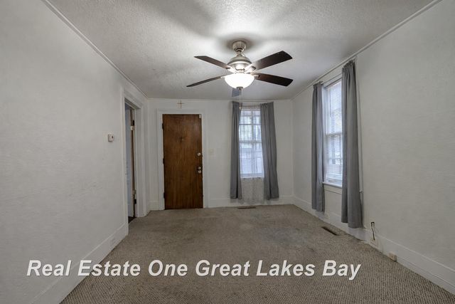 1715 Hancock Street, Saginaw, MI 48602