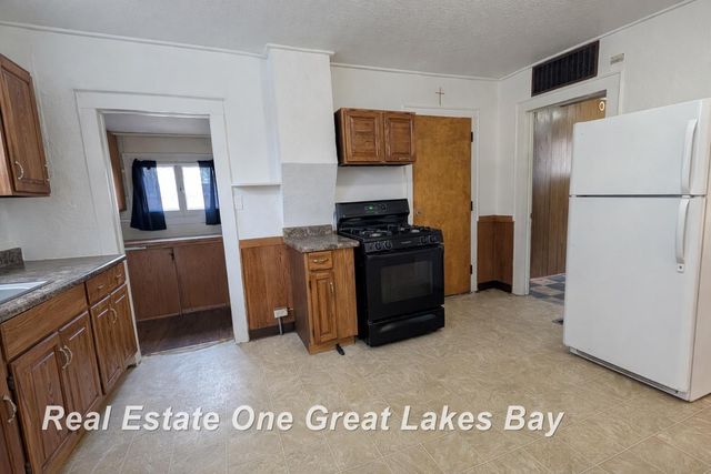 1715 Hancock Street, Saginaw, MI 48602