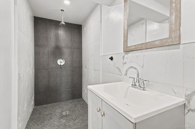121 Marietta Avenue, Hawthorne, NY 10532