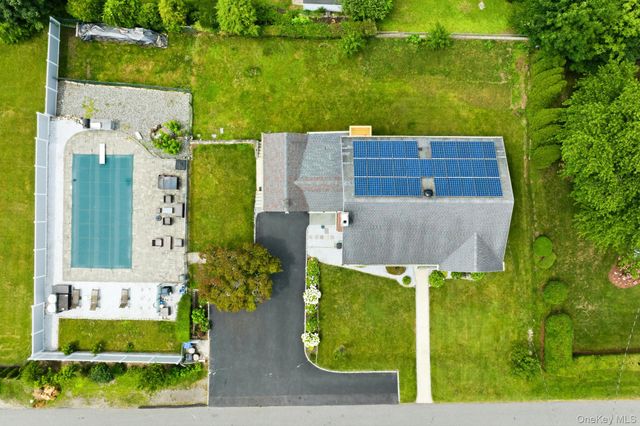 121 Marietta Avenue, Hawthorne, NY 10532