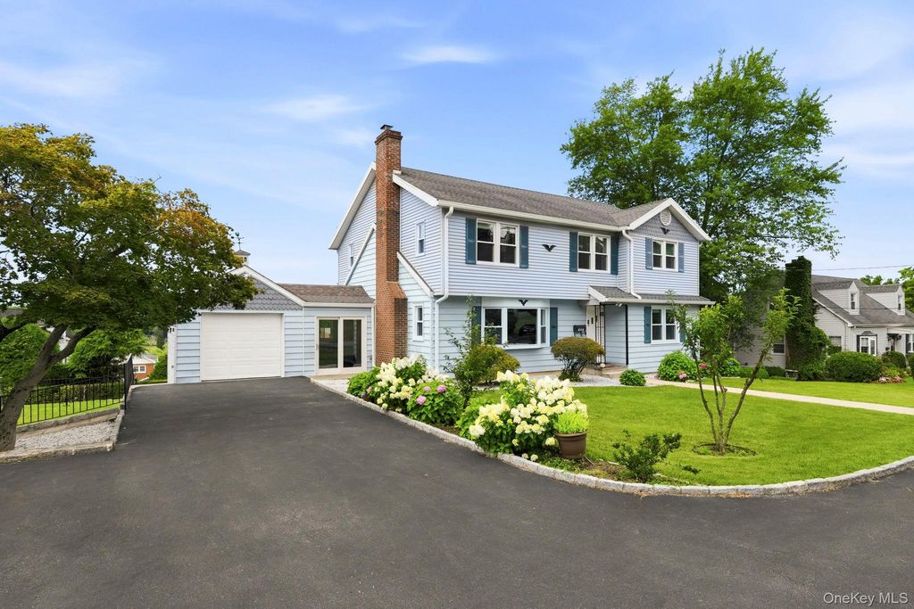 121 Marietta Avenue, Hawthorne, NY 10532 — photo 3